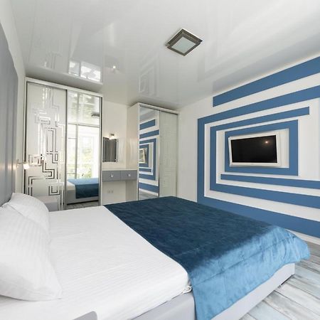 Flat24 On Lesi Ukrainki 3 Διαμέρισμα Κίεβο Εξωτερικό φωτογραφία