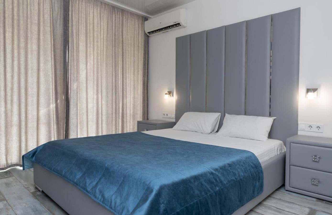 Flat24 On Lesi Ukrainki 3 Διαμέρισμα Κίεβο Εξωτερικό φωτογραφία